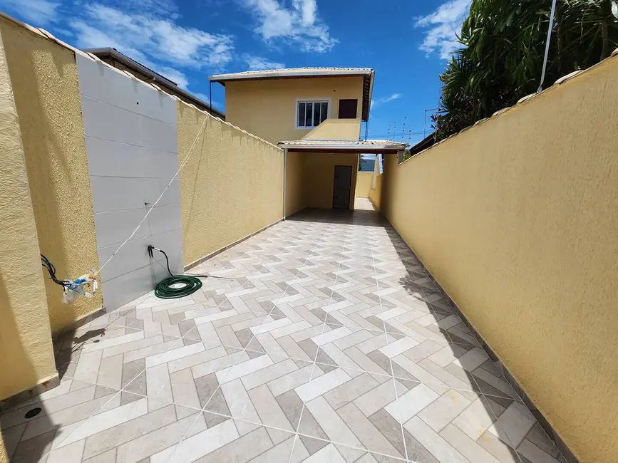 Foto 3 de Casa com 2 quartos à venda, 75m2 em Itanhaem - SP