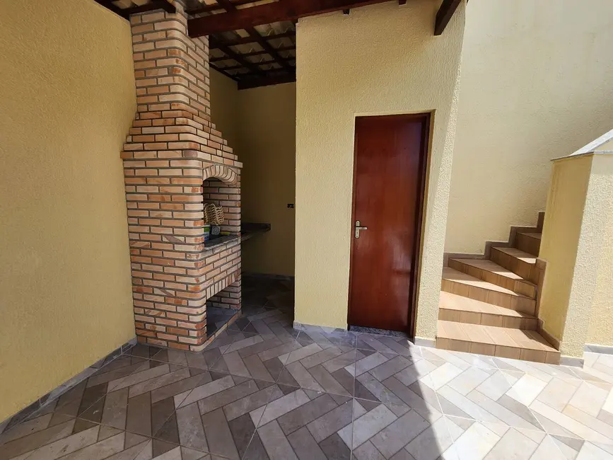 Foto 6 de Casa com 2 quartos à venda, 66m2 em Itanhaem - SP