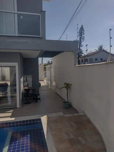 Foto 5 de Casa com 3 quartos à venda, 110m2 em Itanhaem - SP
