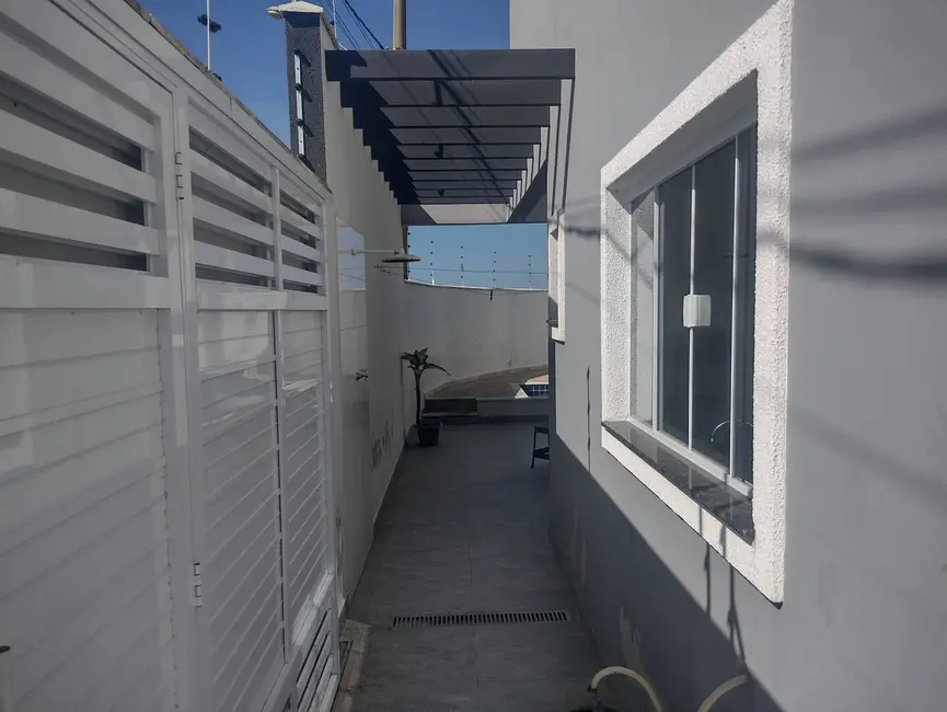 Foto 6 de Casa com 3 quartos à venda, 110m2 em Itanhaem - SP