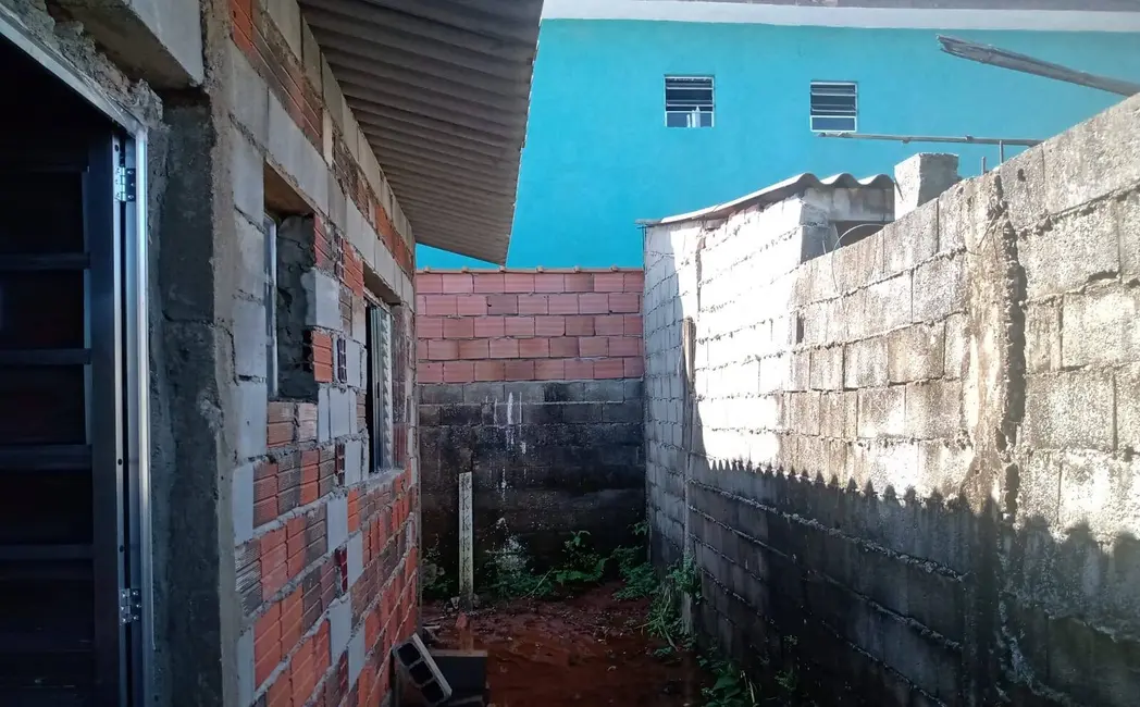Foto 8 de Casa com 2 quartos à venda, 50m2 em Itanhaem - SP
