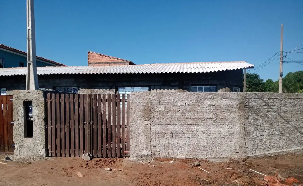 Foto 3 de Casa com 2 quartos à venda, 50m2 em Itanhaem - SP