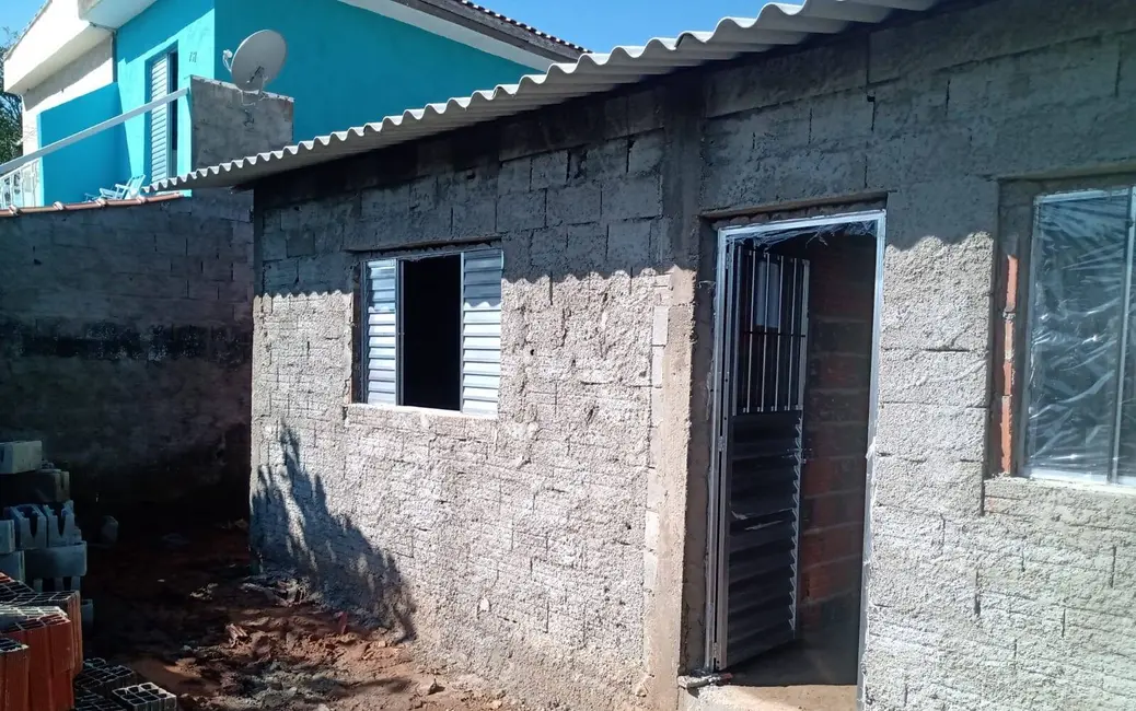 Foto 6 de Casa com 2 quartos à venda, 50m2 em Itanhaem - SP