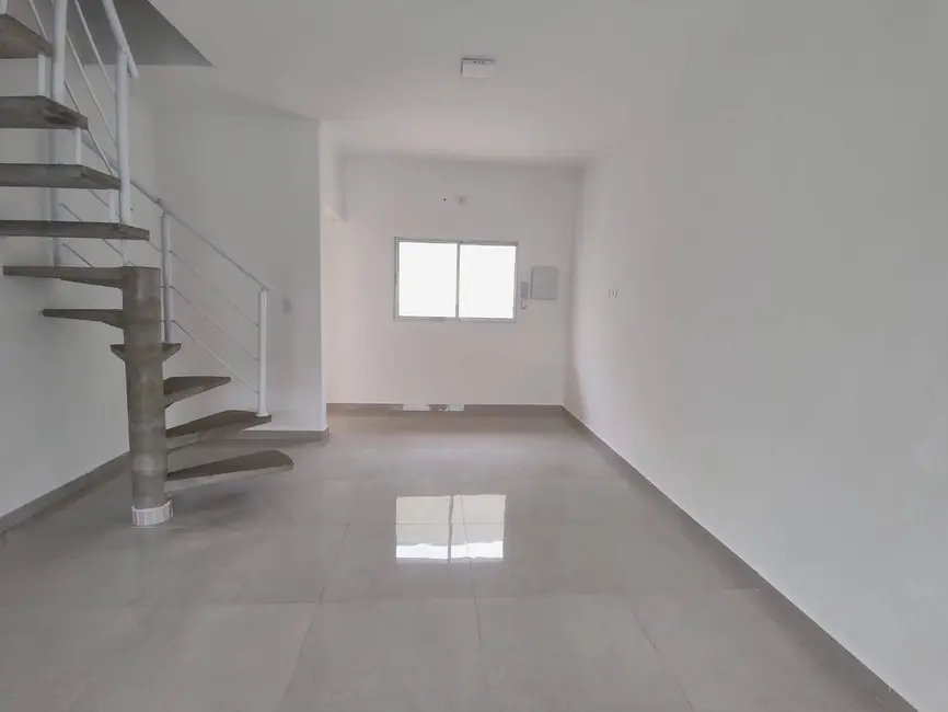 Casa de Condomínio com 2 quartos à venda, 81m2 em Itanhaem - SP - imagem 8 Foto 8 de Casa de Condomínio com 2 quartos à venda, 81m2 em Itanhaem - SP