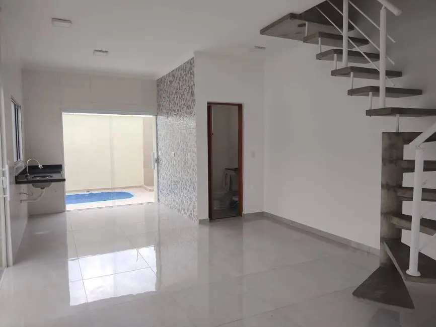 Casa de Condomínio com 2 quartos à venda, 81m2 em Itanhaem - SP - imagem 7 Foto 7 de Casa de Condomínio com 2 quartos à venda, 81m2 em Itanhaem - SP