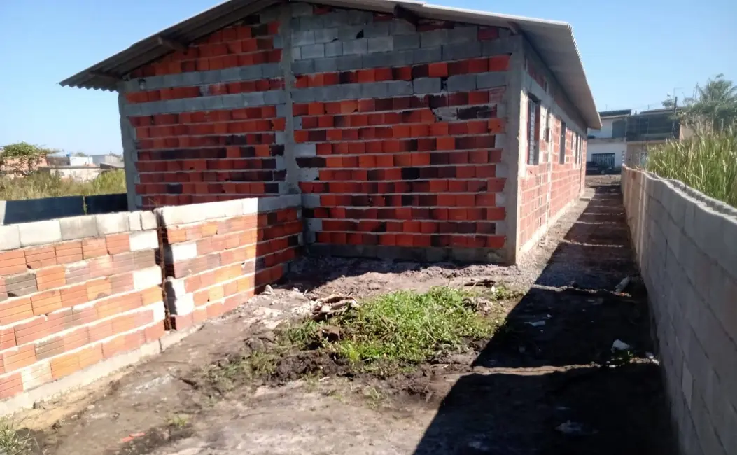 Foto 6 de Casa com 3 quartos à venda, 68m2 em Itanhaem - SP