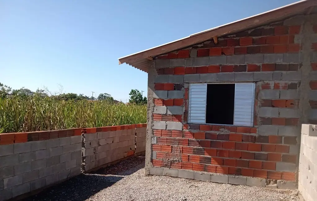 Foto 4 de Casa com 3 quartos à venda, 68m2 em Itanhaem - SP