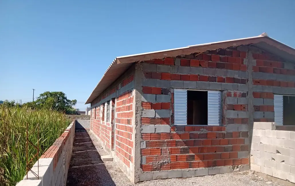 Foto 3 de Casa com 3 quartos à venda, 68m2 em Itanhaem - SP