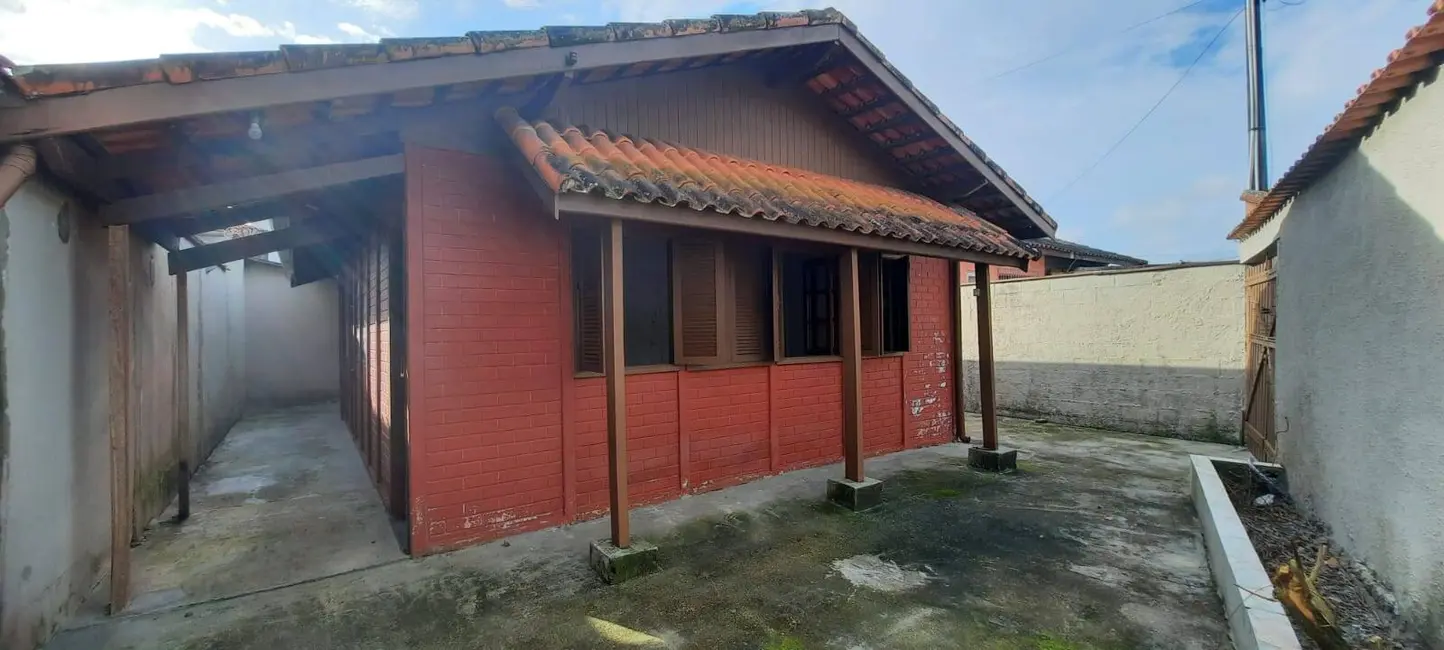 Foto 1 de Casa com 3 quartos à venda, 93m2 em Itanhaem - SP