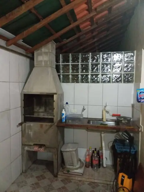 Casa de Condomínio com 2 quartos à venda, 60m2 em Itanhaem - SP - imagem 5 Foto 5 de Casa de Condomínio com 2 quartos à venda, 60m2 em Itanhaem - SP