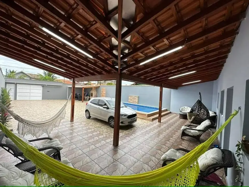 Foto 4 de Casa com 3 quartos à venda, 110m2 em Itanhaem - SP