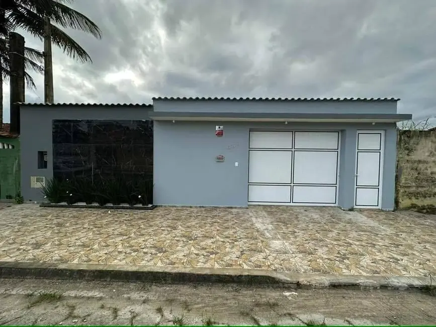 Foto 1 de Casa com 3 quartos à venda, 110m2 em Itanhaem - SP