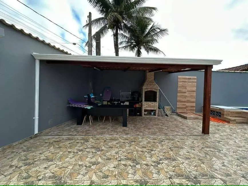 Foto 9 de Casa com 3 quartos à venda, 110m2 em Itanhaem - SP