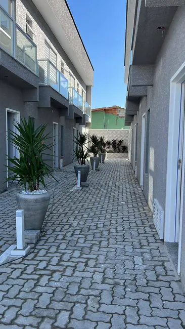 Casa de Condomínio com 2 quartos à venda, 9m2 em Itanhaem - SP - imagem 3 Foto 3 de Casa de Condomínio com 2 quartos à venda, 9m2 em Itanhaem - SP