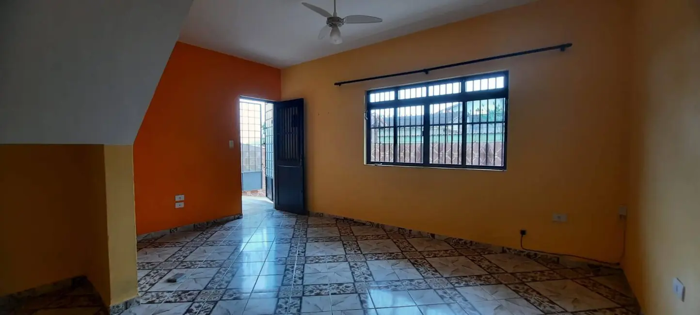 Foto 9 de Casa com 2 quartos à venda, 100m2 em Itanhaem - SP