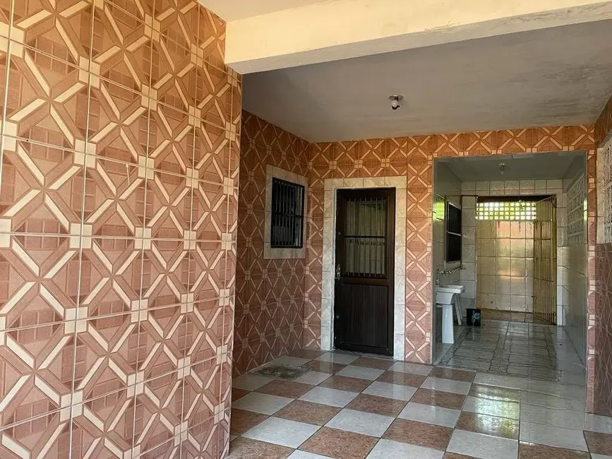 Foto 3 de Casa com 2 quartos à venda, 100m2 em Itanhaem - SP