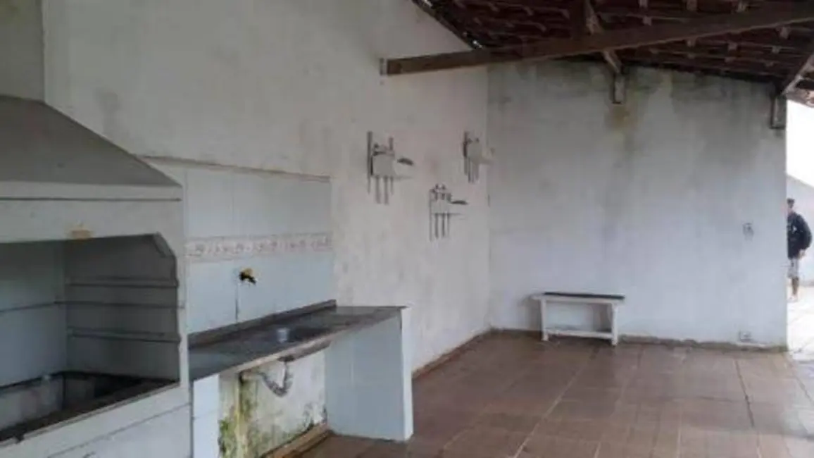 Foto 9 de Casa com 2 quartos à venda, 95m2 em Itanhaem - SP