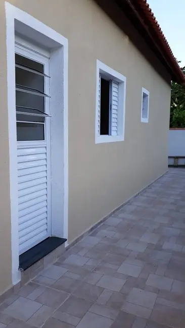 Foto 4 de Casa com 2 quartos à venda, 60m2 em Itanhaem - SP