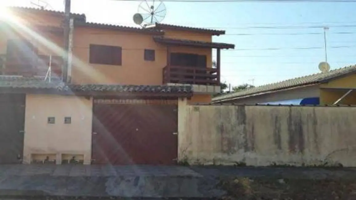 Foto 1 de Casa com 2 quartos à venda, 97m2 em Itanhaem - SP