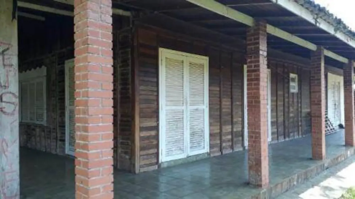 Foto 2 de Chácara com 3 quartos à venda, 207m2 em Itanhaem - SP