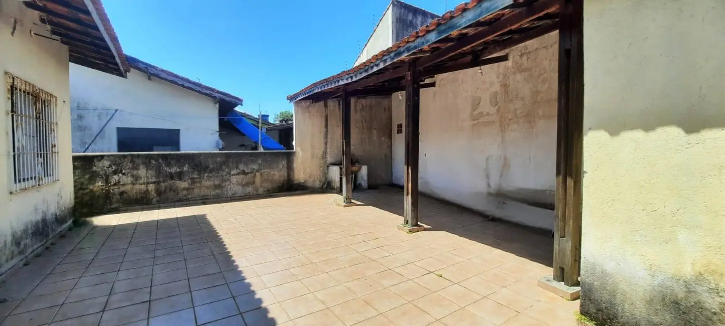 Foto 5 de Casa com 3 quartos à venda, 143m2 em Itanhaem - SP