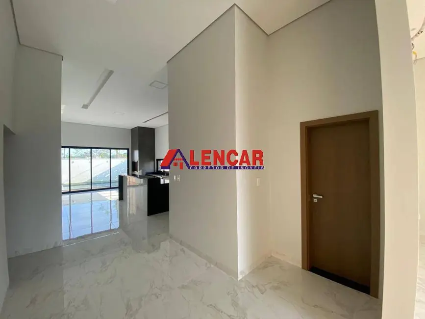 Foto 8 de Casa de Condomínio com 4 quartos à venda, 230m2 em Cidade Jardim, Porto Velho - RO