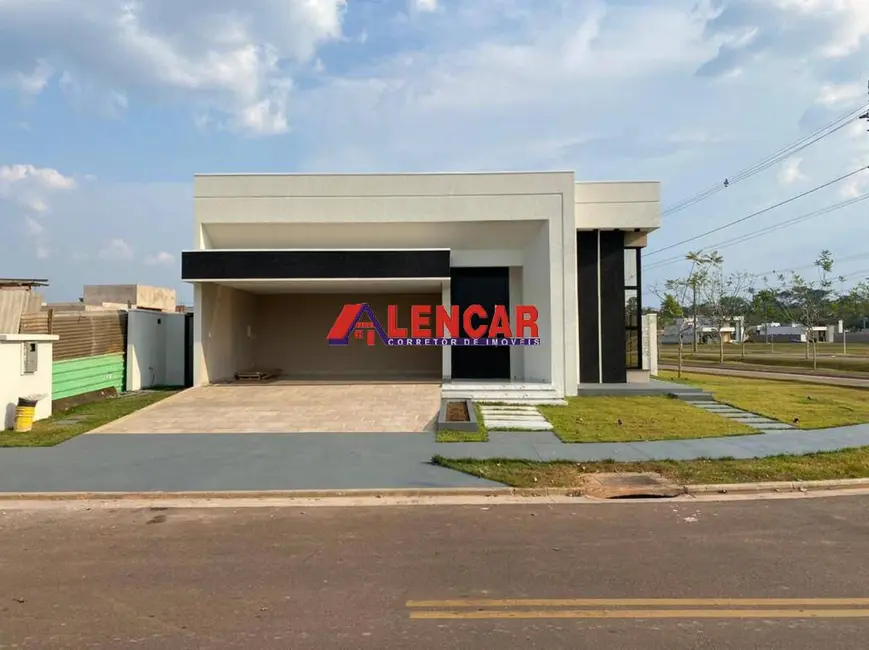 Foto 2 de Casa de Condomínio com 4 quartos à venda, 230m2 em Cidade Jardim, Porto Velho - RO