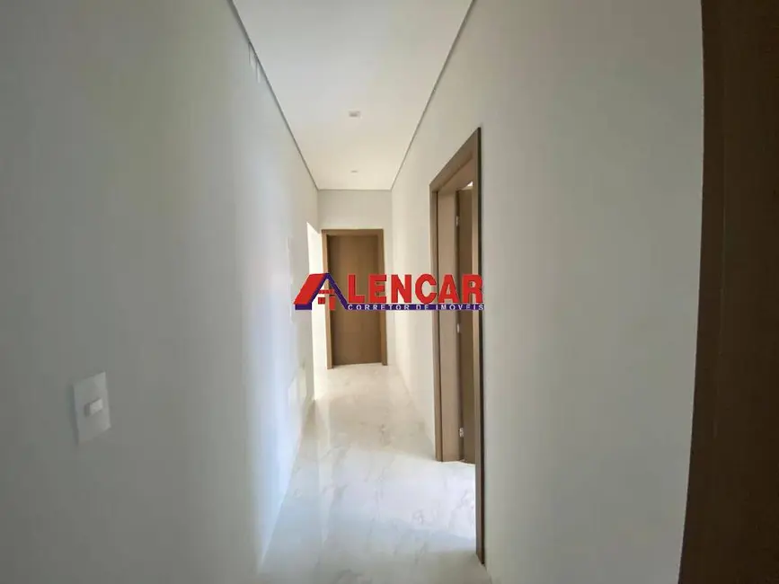 Foto 9 de Casa de Condomínio com 4 quartos à venda, 230m2 em Cidade Jardim, Porto Velho - RO