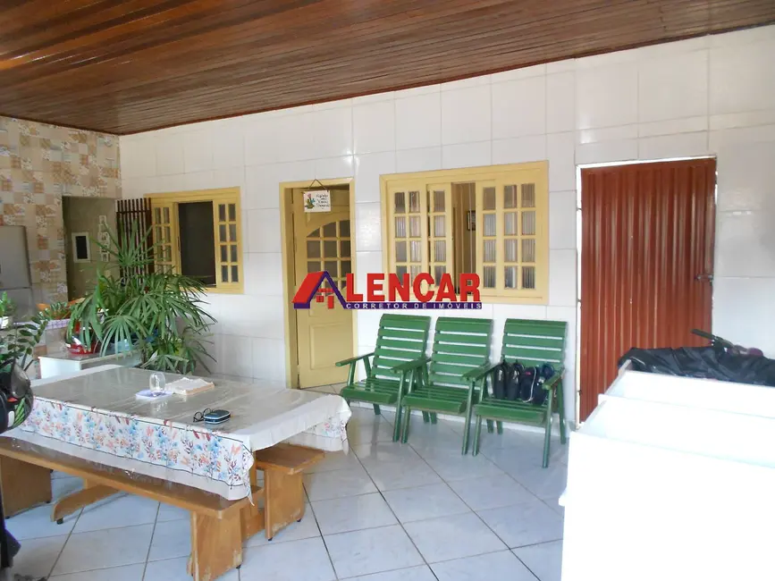 Foto 3 de Casa com 4 quartos à venda, 220m2 em Aponiã, Porto Velho - RO