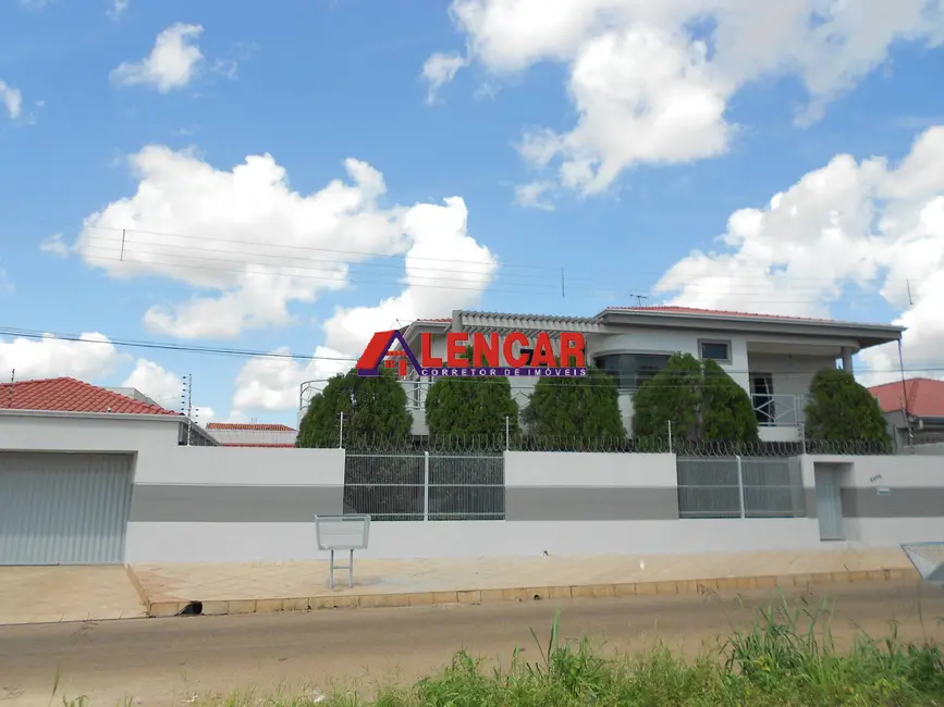 Foto 4 de Casa com 4 quartos à venda, 900m2 em Agenor de Carvalho, Porto Velho - RO