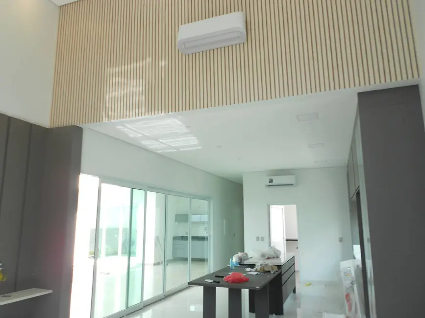 Foto 9 de Casa de Condomínio com 3 quartos à venda e para alugar, 450m2 em Triângulo, Porto Velho - RO