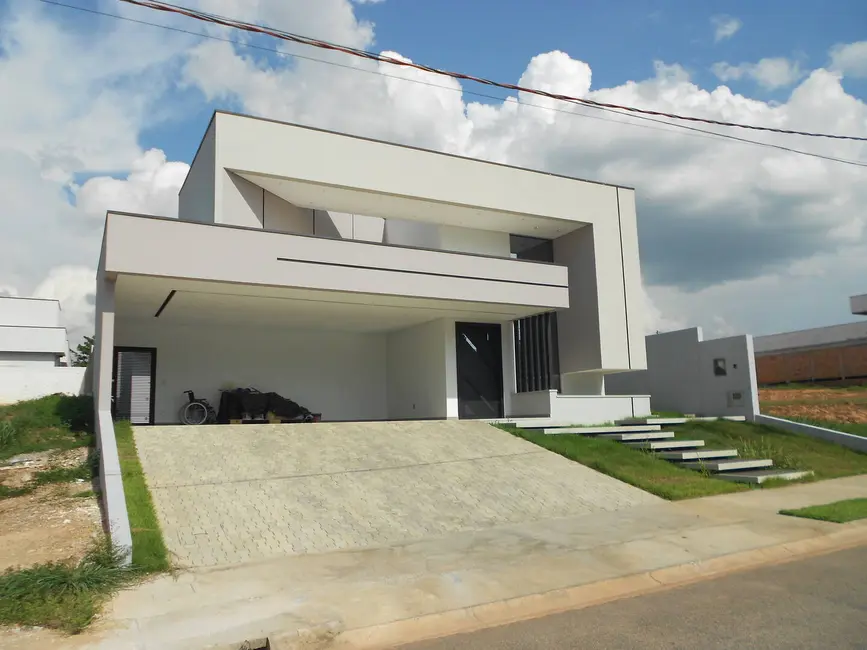 Foto 3 de Casa de Condomínio com 3 quartos à venda e para alugar, 450m2 em Triângulo, Porto Velho - RO