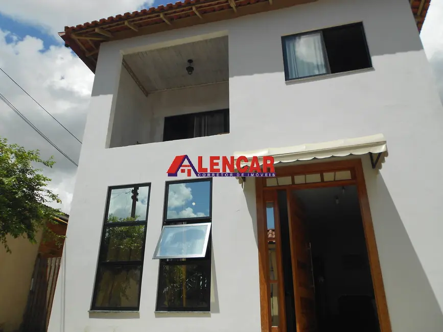 Casa com 5 quartos à venda, 259m2 em Mato Grosso, Porto Velho - RO - imagem 2 Foto 2 de Casa com 5 quartos à venda, 259m2 em Mato Grosso, Porto Velho - RO