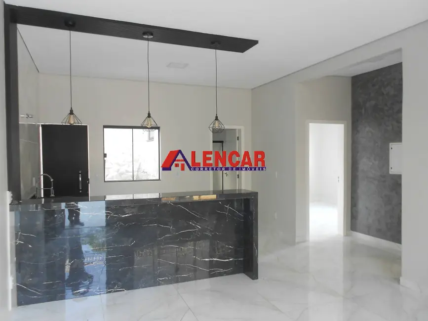 Foto 4 de Casa com 2 quartos à venda, 170m2 em Aponiã, Porto Velho - RO