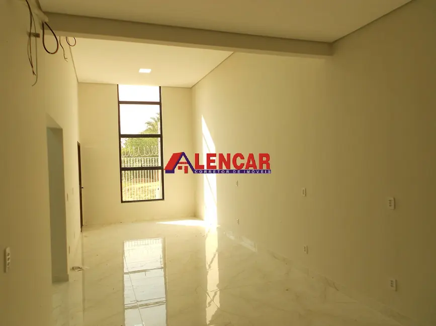 Foto 6 de Casa com 3 quartos à venda, 150m2 em Aponiã, Porto Velho - RO