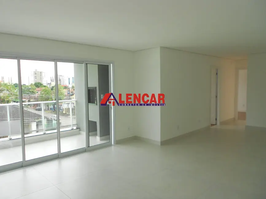 Foto 3 de Apartamento com 3 quartos à venda, 108m2 em Olaria, Porto Velho - RO