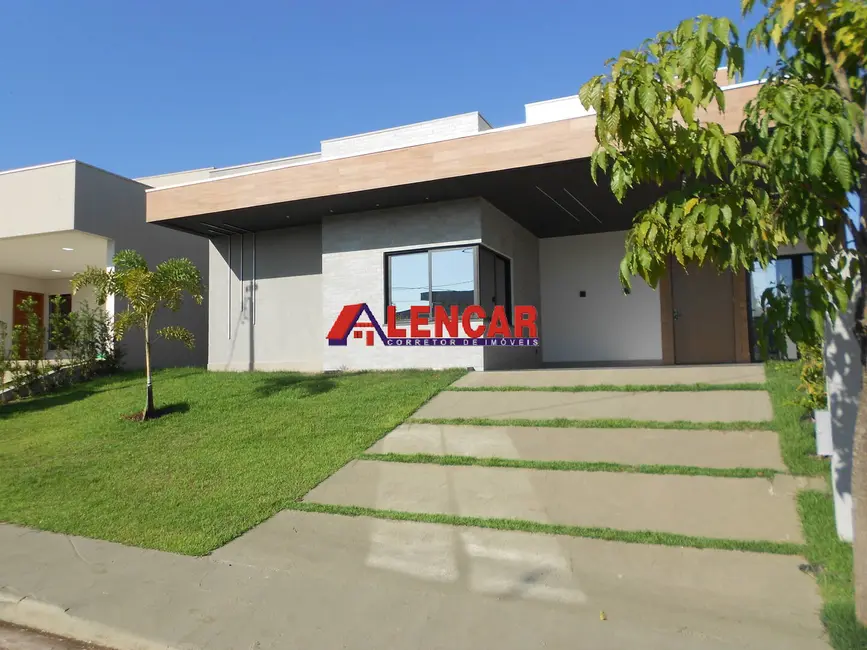 Foto 4 de Casa de Condomínio com 3 quartos à venda, 320m2 em Aponiã, Porto Velho - RO