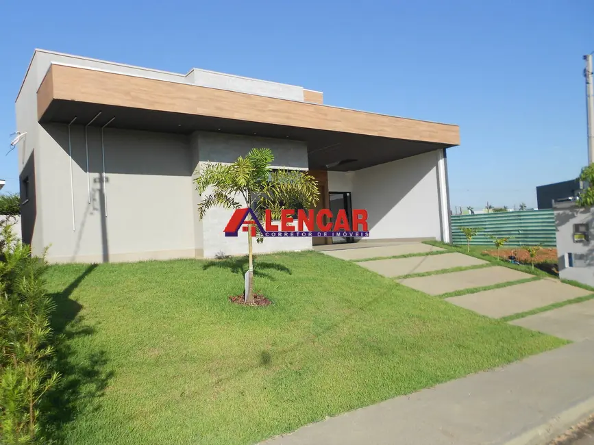 Foto 3 de Casa de Condomínio com 3 quartos à venda, 320m2 em Aponiã, Porto Velho - RO