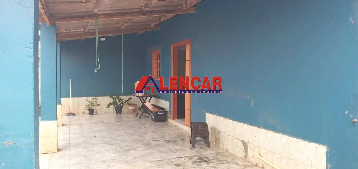 Foto 2 de Casa com 2 quartos à venda, 250m2 em Castanheira, Porto Velho - RO