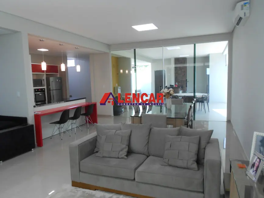 Foto 7 de Casa de Condomínio com 3 quartos à venda, 450m2 em Triângulo, Porto Velho - RO