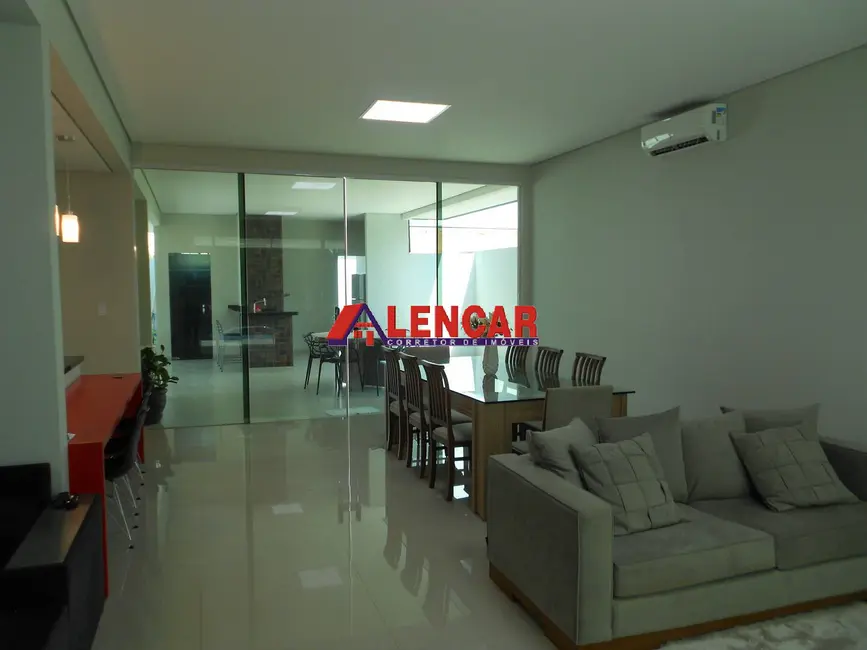 Foto 9 de Casa de Condomínio com 3 quartos à venda, 450m2 em Triângulo, Porto Velho - RO