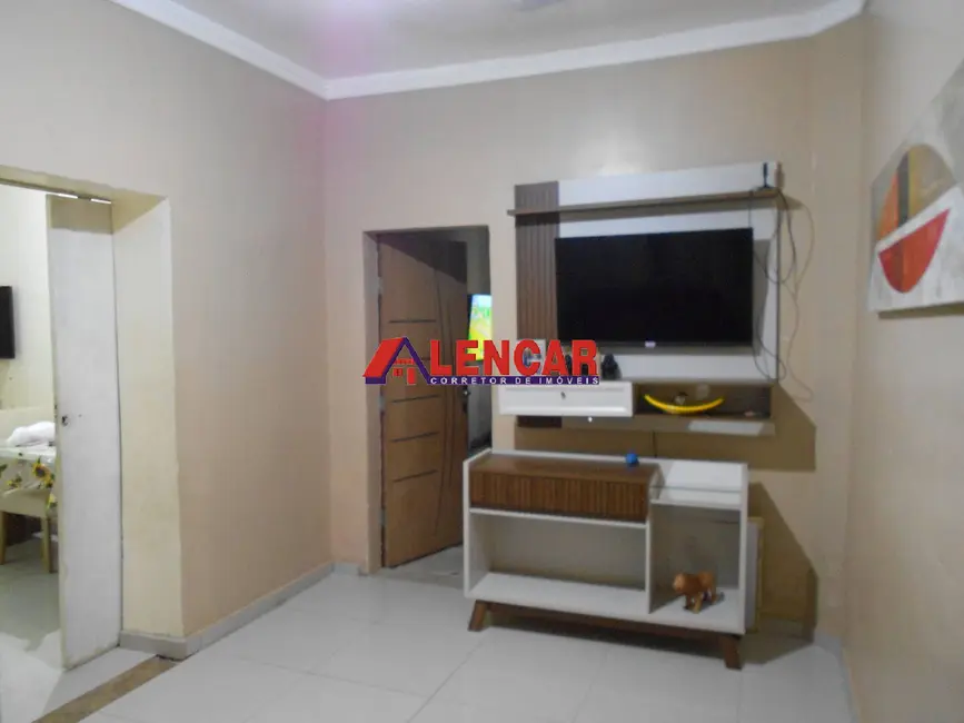 Foto 1 de Casa com 3 quartos à venda, 250m2 em Aponiã, Porto Velho - RO