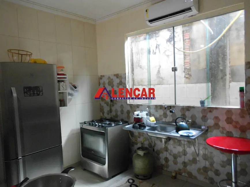 Foto 9 de Casa com 3 quartos à venda, 250m2 em Aponiã, Porto Velho - RO