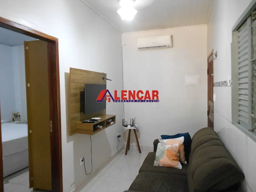 Foto 2 de Casa com 1 quarto à venda, 360m2 em Nacional, Porto Velho - RO