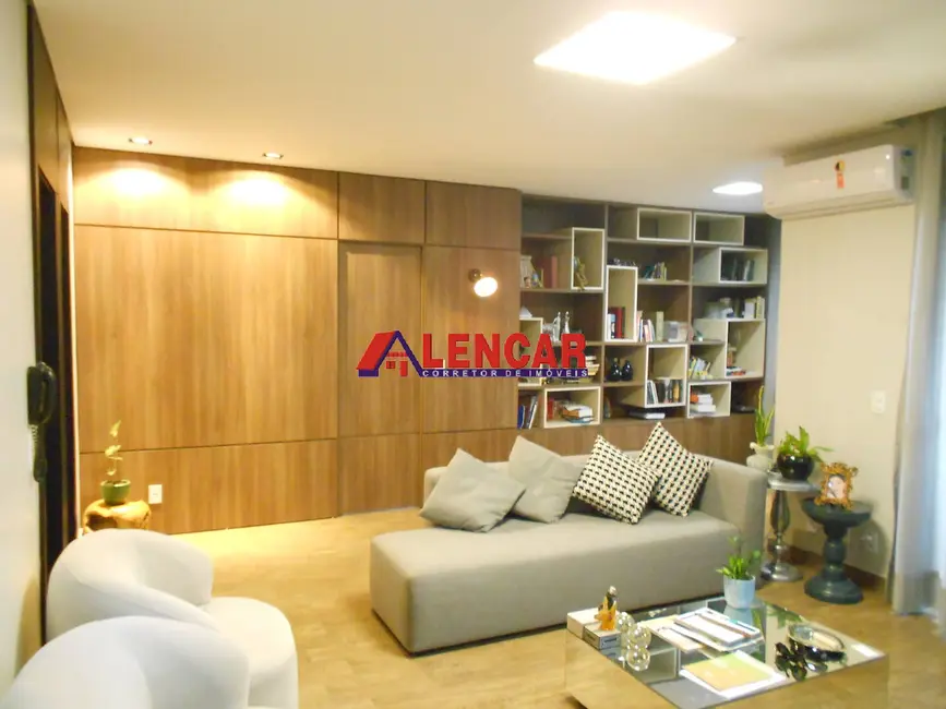 Foto 1 de Apartamento com 4 quartos à venda, 220m2 em Olaria, Porto Velho - RO