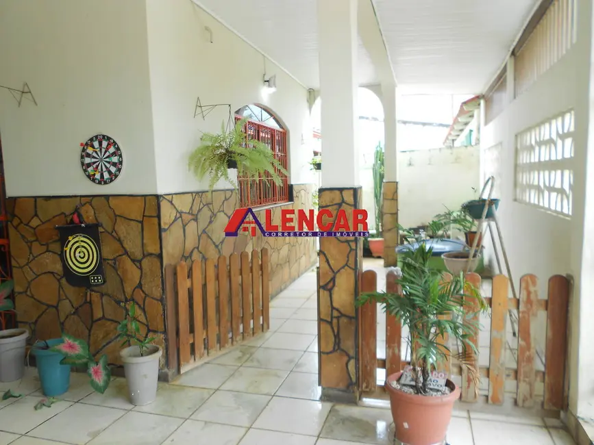 Foto 4 de Casa com 3 quartos à venda, 300m2 em Aponiã, Porto Velho - RO