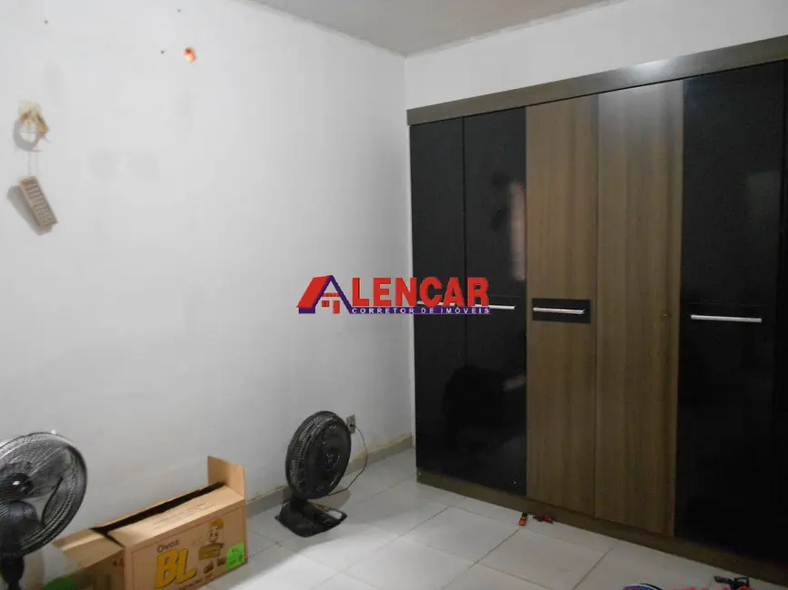 Foto 4 de Casa com 3 quartos à venda, 300m2 em Pantanal, Porto Velho - RO