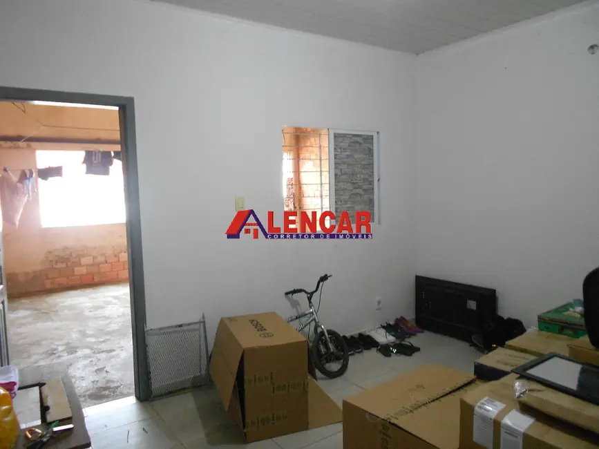 Foto 2 de Casa com 3 quartos à venda e para alugar, 300m2 em Pantanal, Porto Velho - RO