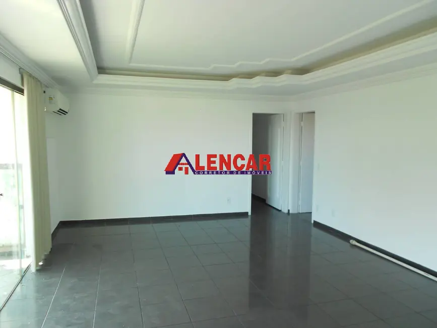 Foto 2 de Apartamento com 4 quartos à venda, 140m2 em Olaria, Porto Velho - RO