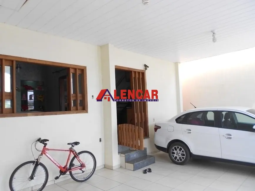 Foto 4 de Casa com 4 quartos à venda, 247m2 em Baixa da União, Porto Velho - RO